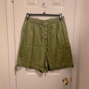 Eddie Bauer olive green shorts